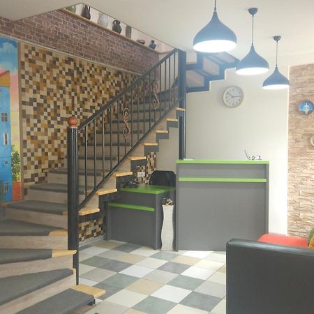 Hotel Tradicia Тбілісі Екстер'єр фото