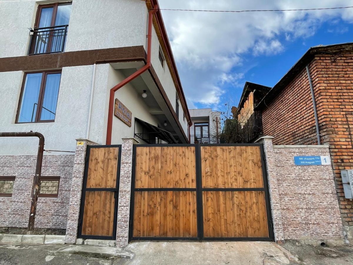 Hotel Tradicia Тбілісі Екстер'єр фото