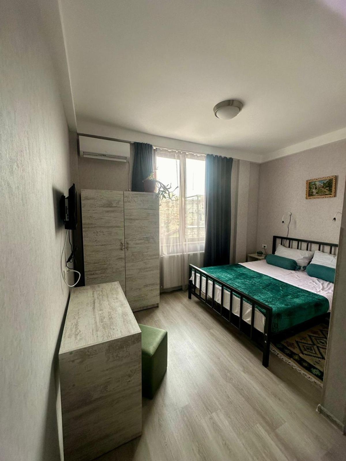 Hotel Tradicia Тбілісі Екстер'єр фото