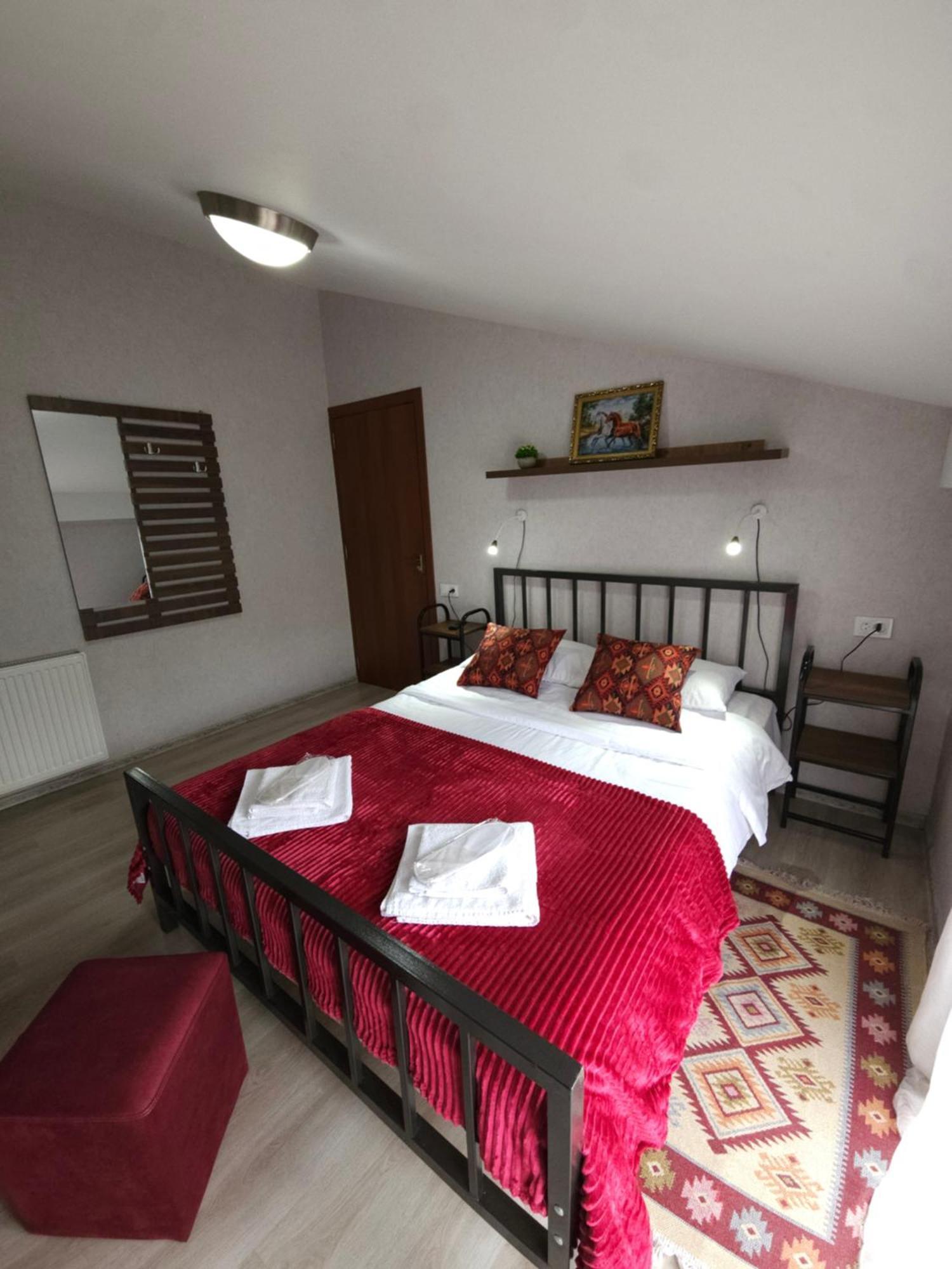 Hotel Tradicia Тбілісі Екстер'єр фото